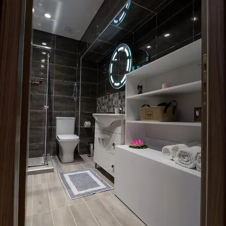 Apartament Angel Deluxe & Saloniki